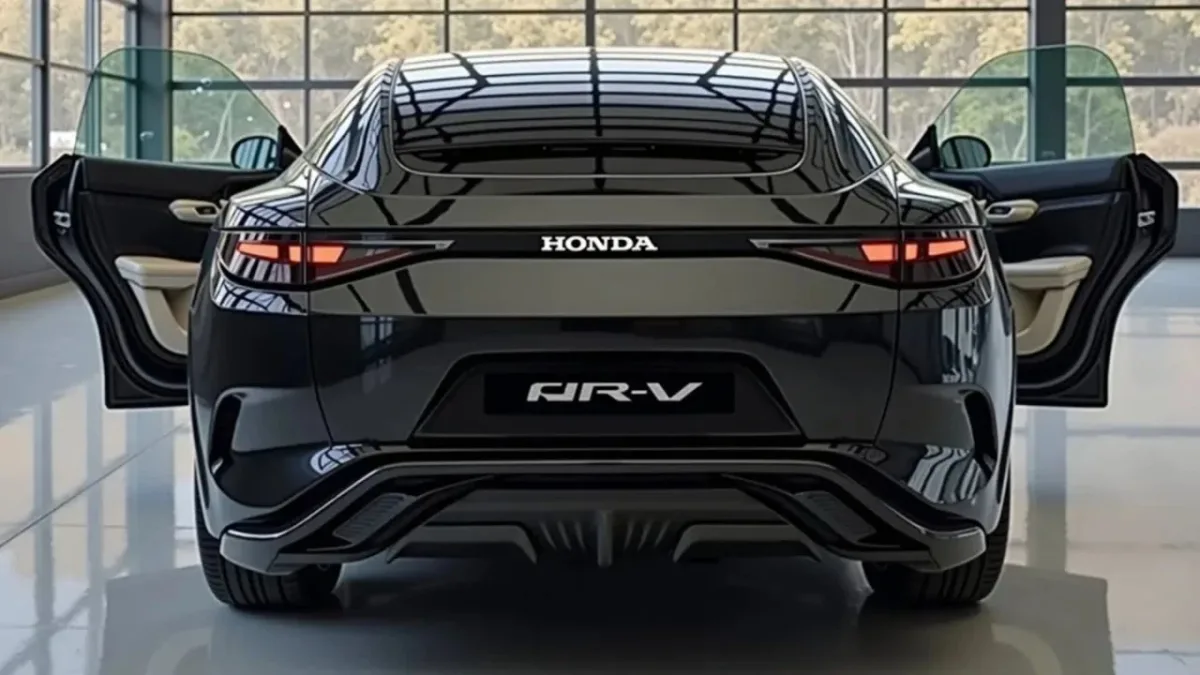 Honda CR-V Debuts with Updated Features and a More Premium Cabin Layout